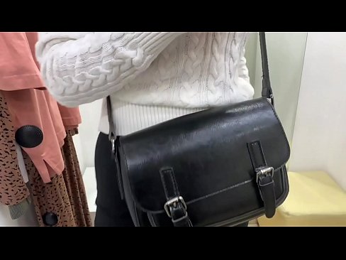 ❤️ Masturbation publique de la jeune salope FeralBerry avec un gode dans la cabine d'essayage ️ Vidéo de baise at porn fr.yh9n.top ❌️